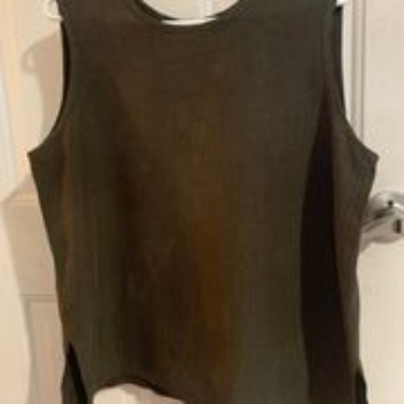 TWO tops options & skirt 3 pc set - Picture 4 of 7